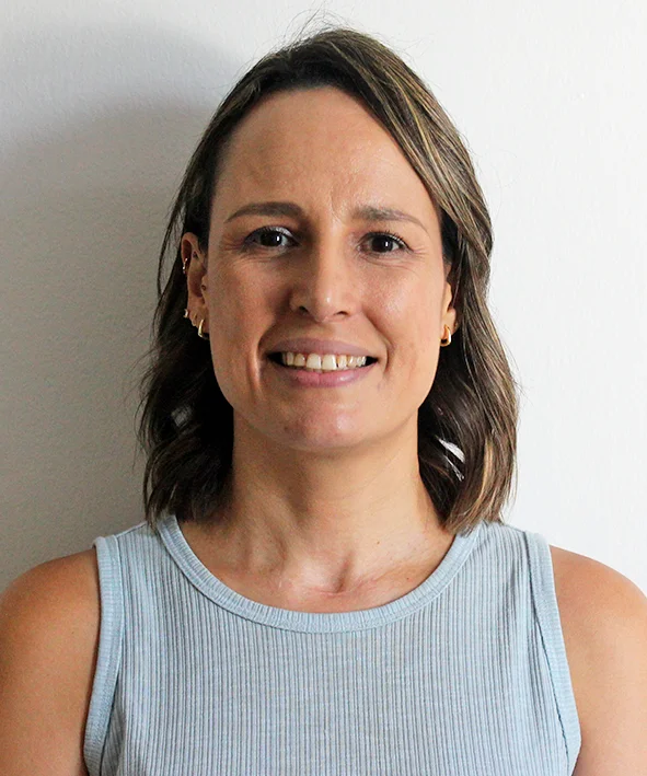 Ms. Alejandra  Medina