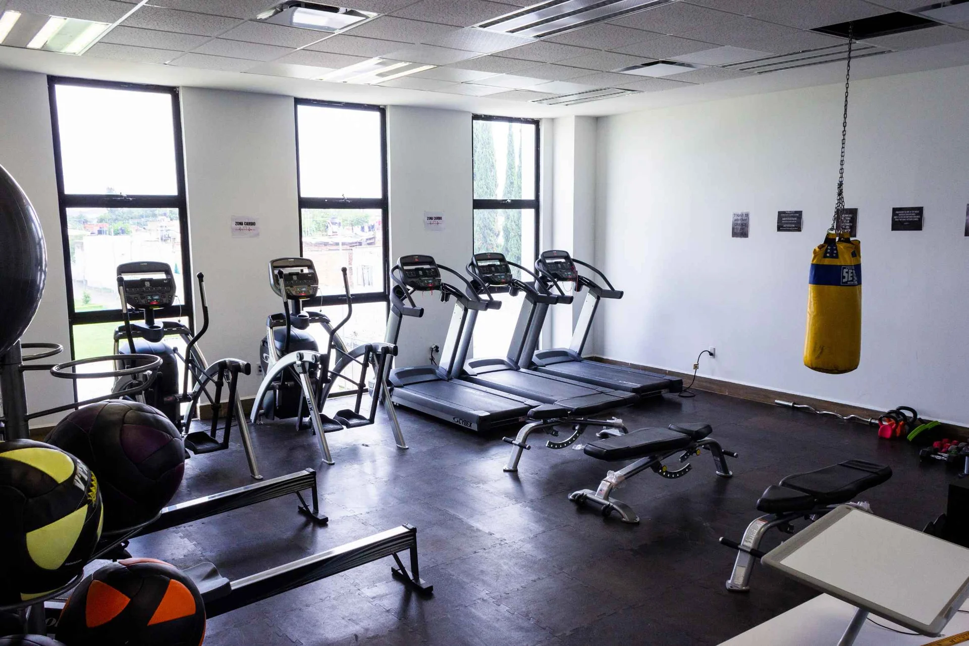 Nuestras instalaciones 9