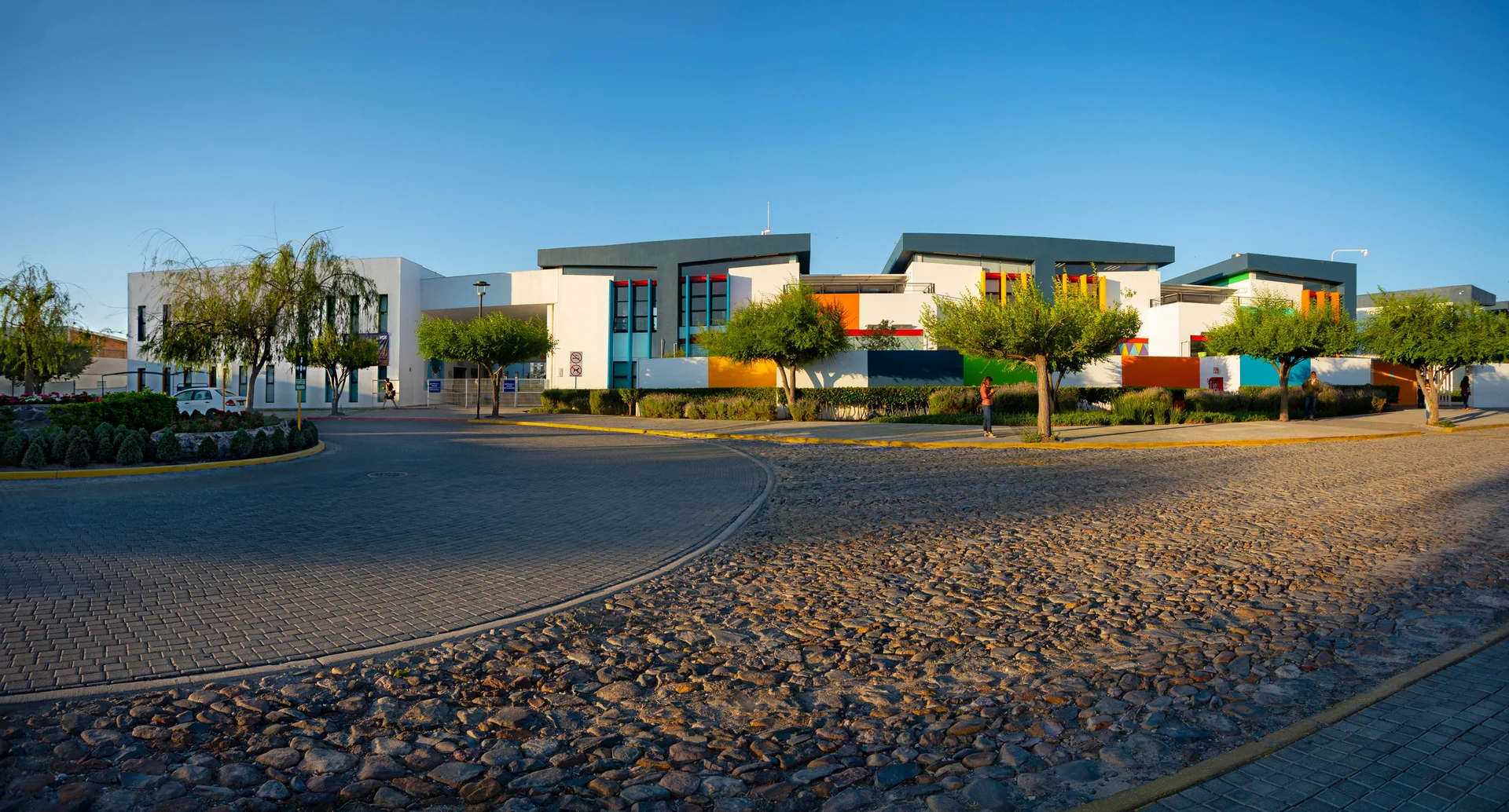 ¿Qué hay cerca de aquí?