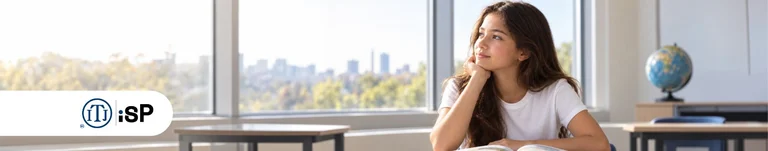 Beyond Textbooks: Why a Personalized International Curriculum Is Key to Your Child’s Future