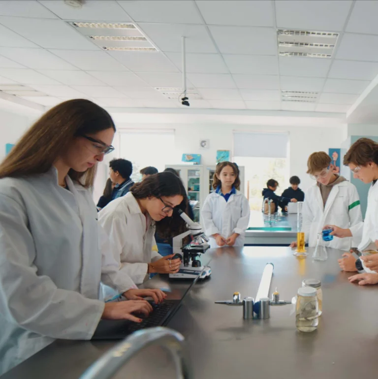 Trayectorias vitales y profesionales