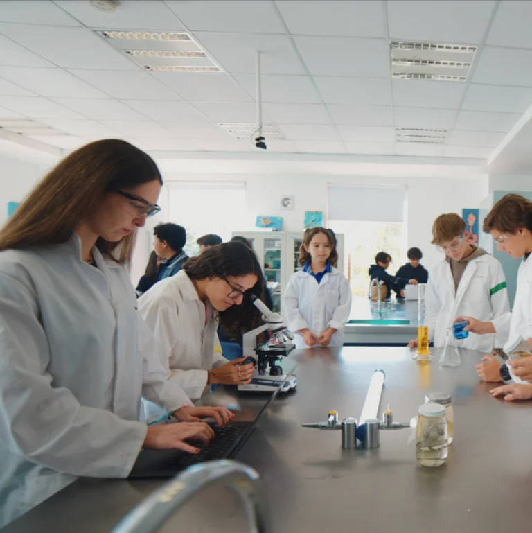 Trayectorias vitales y profesionales